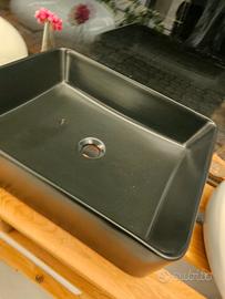 lavabo da appoggio nero