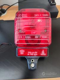 FANALE POSTERIORE CEV 19845 VESPA SACHS MOTOBECANE