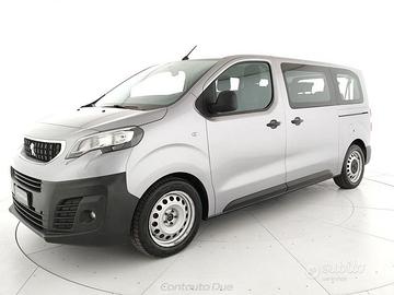 Peugeot Traveller M1 1.5 Bluehdi 9 posti 120c...