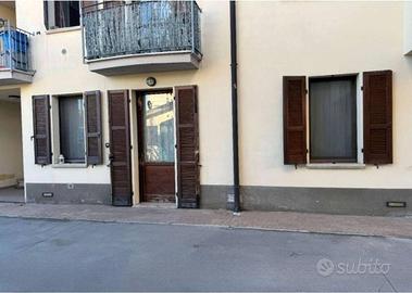 Immobile in asta di 113 m² con 3 locali e box auto