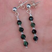 Orecchini in argento 925 e smeraldi naturali 