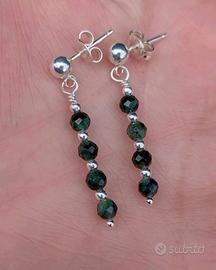 Orecchini in argento 925 e smeraldi naturali 