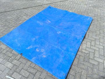 Telo impermeabile blu 5x8m con occhielli