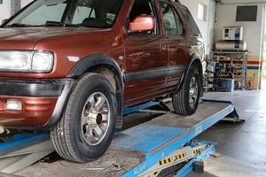 Opel Frontera anno 2000 prezzo trattabile