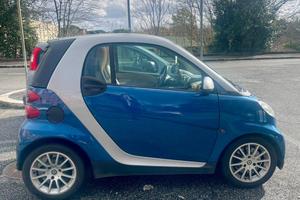 Smart ForTwo 1000 52 kW coupé pure