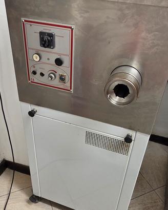 macchina professionale pasta fresca con trafile