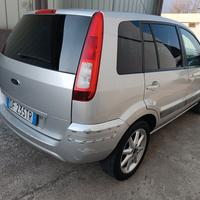 Ford Fusion 1.4 benzina garanzia