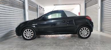 OPEL Tigra TwinTop 1.4 16V First Edition