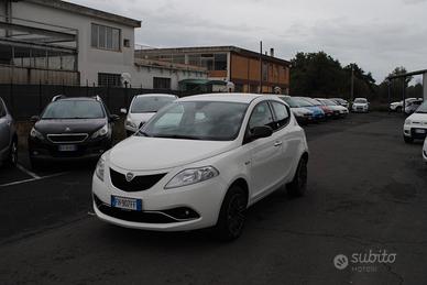 LANCIA YPSILON 0.9 84 CV BENZ/METANO