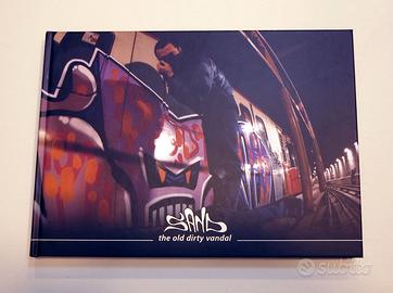libro di Graffiti " SAND THE OLD DIRTY VANDAL "