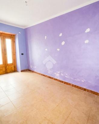 2 LOCALI A GASSINO TORINESE