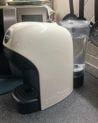 macchinetta LAVAZZA A MODO MIO