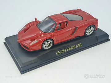 modellino Ferrari "Enzo Ferrari"