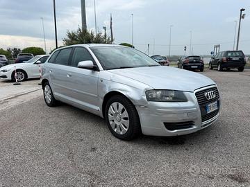 AUDI A3 SPB 2.0 16V TDI Ambiente