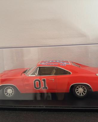 Autoworld General Lee 1:18