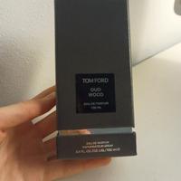 Tom Ford Oud Wood profumo 