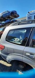 SUBARU FORESTER 2010 - VETRO FISSO POSTERIORE DEST
