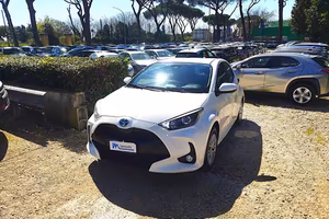 TOYOTA Yaris 1.5cc BUSINESS HYBRID 92cv SAFETYPA