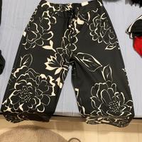 Pantaloni camomilla