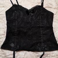 Top di pizzo nero