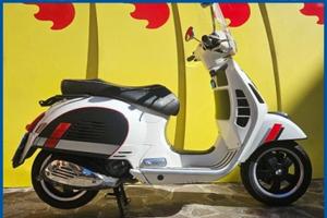 VESPA GTS 300 Garantito e Finanziabile