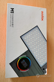 Luce LED RGB Godox M1 -Faretto compatto Foto/Video