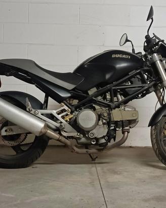 Ducati Monster dark 600 2001