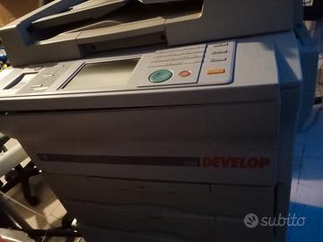 stampante e sedia ufficio in buono stato