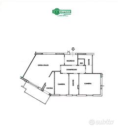 Trilocale oltre accessori in Salita Montesanto -