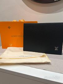 POCHETTE LOUIS VUITTON PELLE NERA
