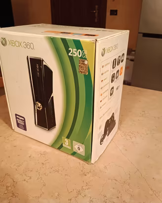 Xbox 360 con 7 giochi