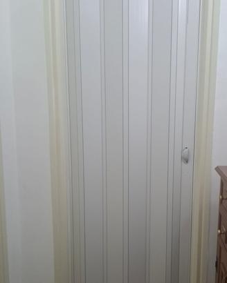 PORTA A SOFFIETTO A FISARMONICA BIANCA IN PVC arre