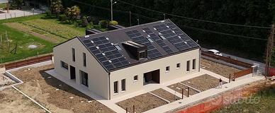 Trifamiliare Design A4 finita ad alta efficenza