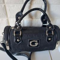 Borsa nera stile bauletto