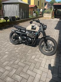 Scrambler triumph custom 2011