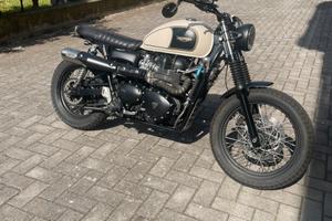 Scrambler triumph custom 2011
