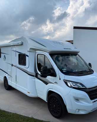 Camper Knaus Semintegrale Garage grande