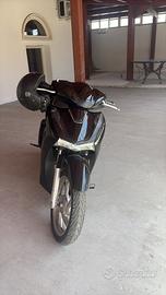 sh 125