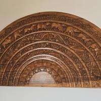 Intaglio in Legno Arte Sri Lankese