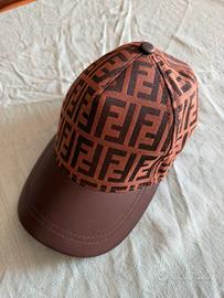 Cappello fendi unisex