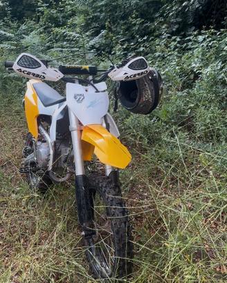 pit bike zeus