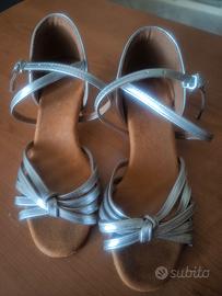 Scarpe da ballo Latino n. 33