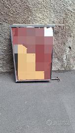 insegna a bandiera 