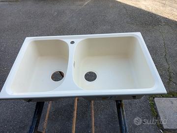 Lavabo in vetro resina 