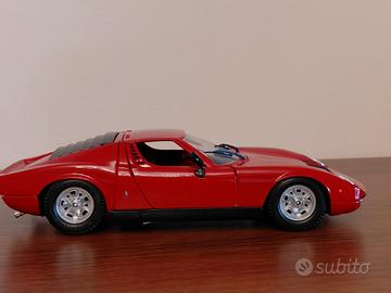 Lamborghini Miura die cast 1/18 apribile
