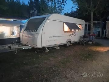 Roulotte Adria Adora