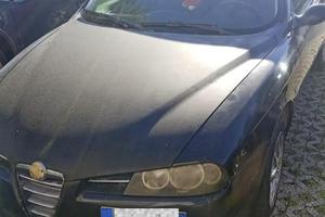 Auto alfa romeo