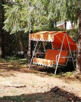 Divano a dondolo