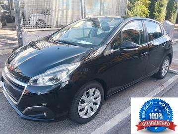 Peugeot 208 PureTech 82 5 porte Allure