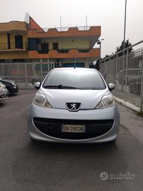 Peugeot 107 1.0 68CV 5p. Desir